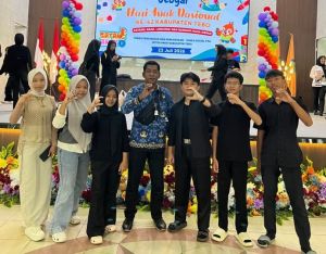 Siswa MAN 2 Tebo Tampil di Puncak Hari Anak Nasional 2026, Bawakan Drama Pendidikan Anak