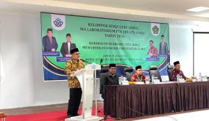 Rektor UIN STS Jambi Buka KKG MA, Tekankan Pentingnya Kurikulum Berbasis Cinta