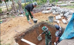 Pembangunan Septic Tank Demi Lingkungan Sehat, Satgas TMMD Lengkapi RTLH Warga Bungo