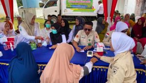 Polkes dan Puskesmas Layani Kesehatan Warga saat Wasev TMMD ke-129 di Bungo