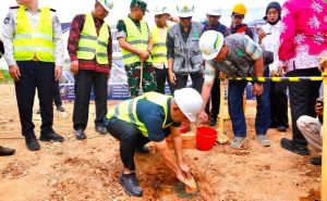 Dedy Putra Letakkan Batu Pertama Gedung Kantor Imigrasi Kelas III Non TPI Bungo