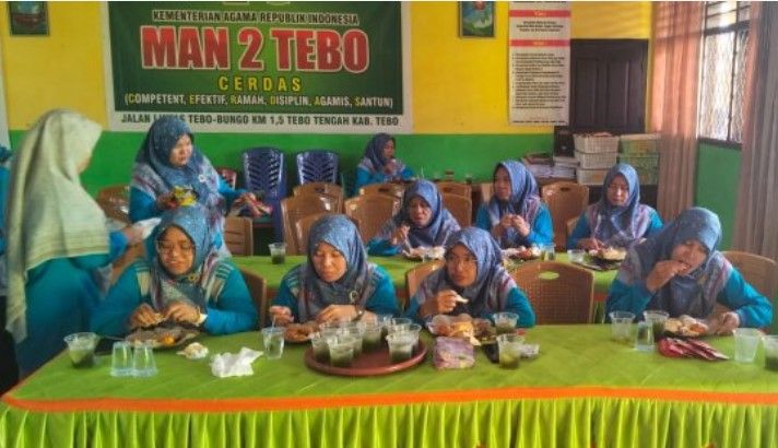MAN 2 Tebo Resmikan Manda Mart, Sediakan ATK hingga Makanan Sehat untuk Siswa