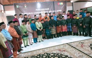 Camat Tanah Sepenggal Lintas Hadiri Pengukuhan Pengurus LAM Kabupaten Bungo