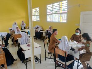 Dukung Generasi Sehat, Skrining Kesehatan Digelar di SMP Negeri 25 Kabupaten Tebo