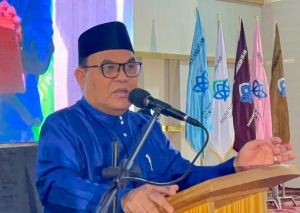 487 Mahasiswa FTK UIN STS Jambi Ikuti Yudisium, Rektor: Jangan Berhenti Belajar