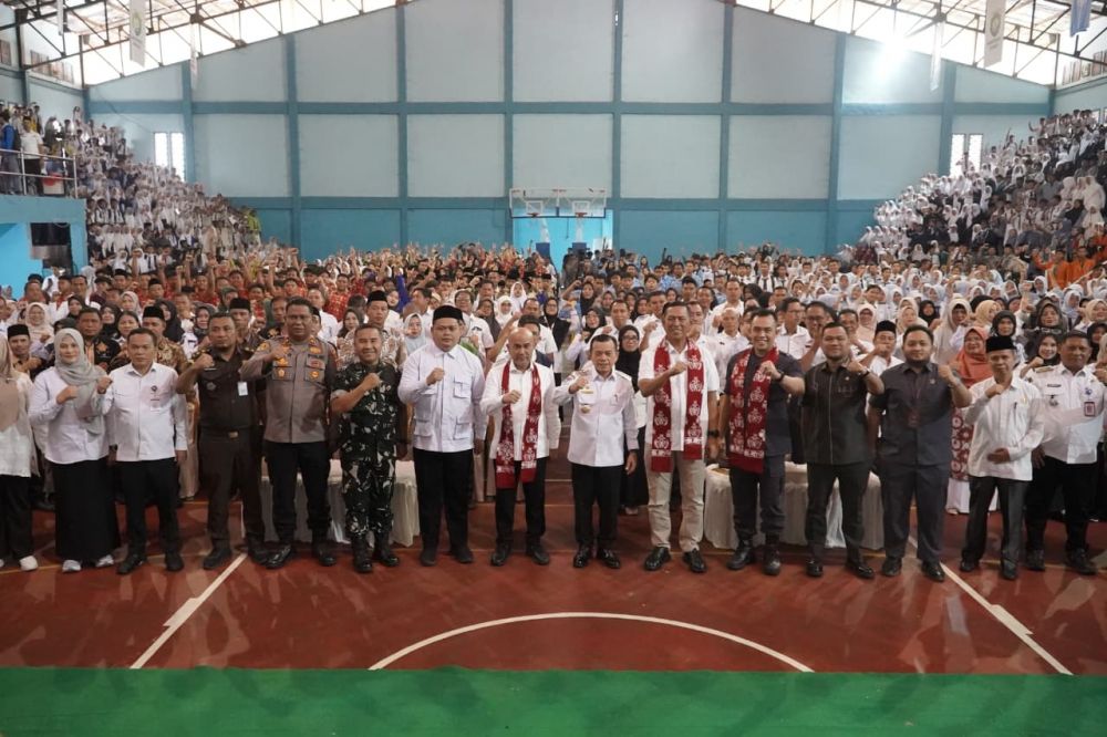 Gubernur Al Haris: “Kalau anak-anakku bisa jaga diri, 60% masa depan sudah ada di tangan”