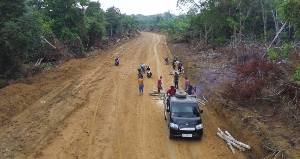 Jalan Baru TMMD Permudah Warga Tanjung Agung Angkut Hasil Kebun