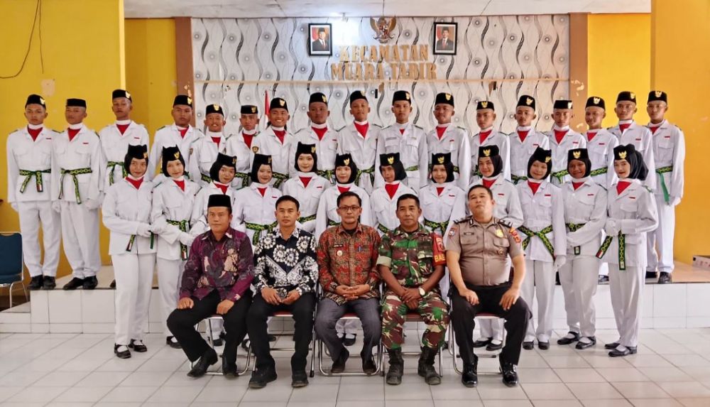 Paskibra Muara Tabir Dikukuhkan, Siap Kibarkan Merah Putih pada HUT RI ke-81