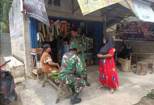Babinsa Koramil Rantau Pandan Ajak Warga Jaga Kebersihan dan Keamanan Lingkungan