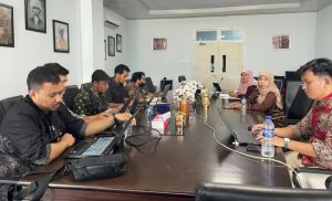 Wakil Rektor UIN STS Jambi Pantau Pengisian Kuesioner Website PPID