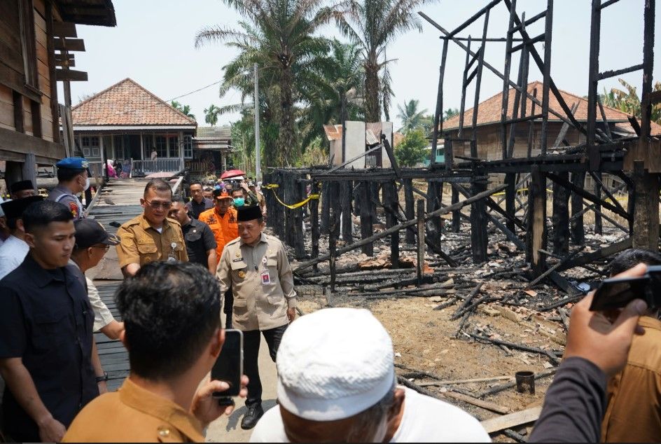 Dua Rumah Warga di Tanjung Raden Ludes Terbakar, Tiga Kepala Keluarga Terdampak