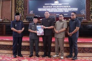 Gubernur Al Haris Sampaikan Nota Keuangan Perubahan APBD Jambi 2026 Rp3,97 Triliun