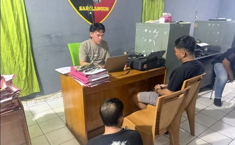 Dua Pria Diamankan Diduga Pungli Truk Batu Bara di Sarolangun