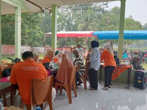 Warga Tanah Sepenggal Lintas Antusias Ikuti Cek Kesehatan Gratis dan Tracing TBC