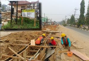 Proyek Pedestrian Sri Soedewi Muara Bungo Rp 6 Miliar Berjalan, Warga Soroti Pengawasan