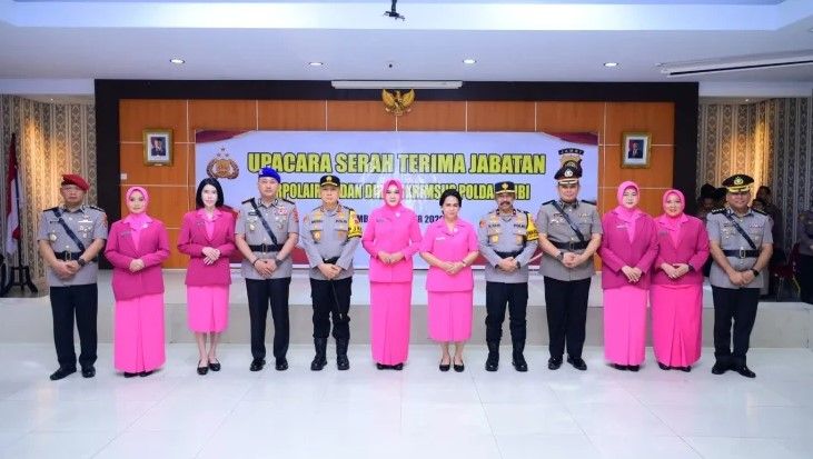 Kapolda Jambi Pimpin Sertijab Dirreskrimsus dan Dirpolair, Tekankan Integritas Penegakan Hukum