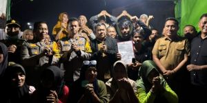 Demo hingga Malam, Warga Penyengat Olak Bubarkan Diri Usai Stockpile Pasir Diputuskan Tutup