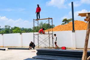 Pembangunan Koperasi Merah Putih Desa Kunangan Capai 52,42 Persen, Pekerja Mulai Pasang Tiang Kolom